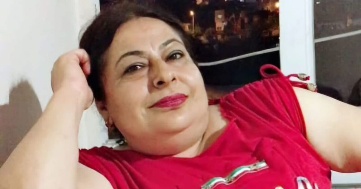 Vurup bileziklerini çaldı!